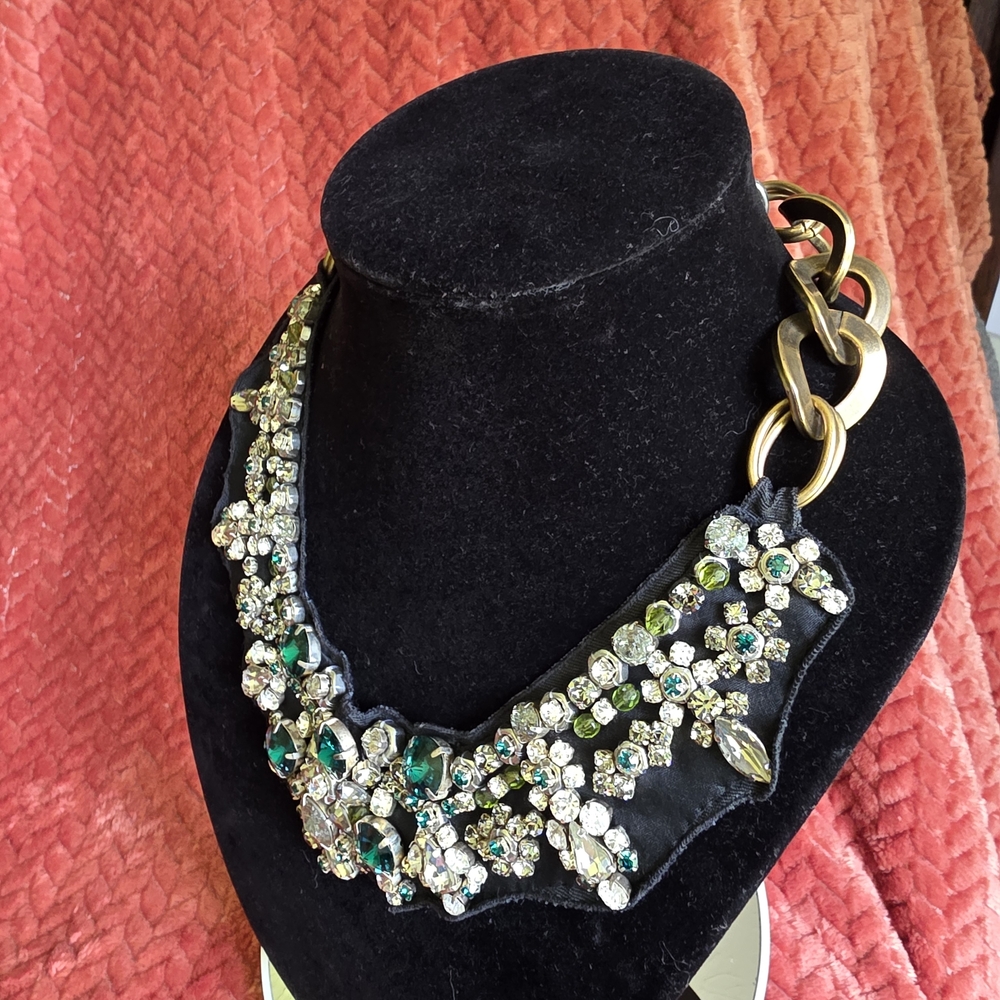 Elegant Prada Crystal Statement Necklace - Picture 2 of 5